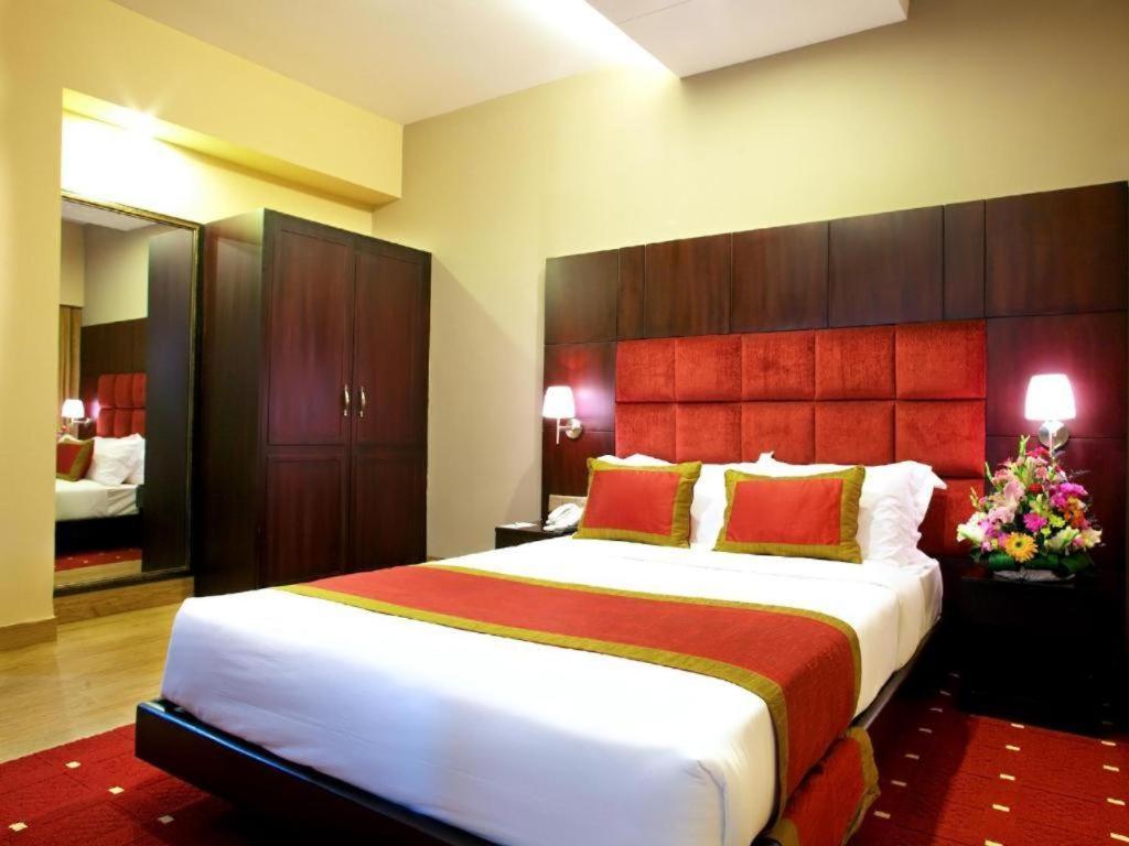 West Park Inn Dhaka Ngoại thất bức ảnh